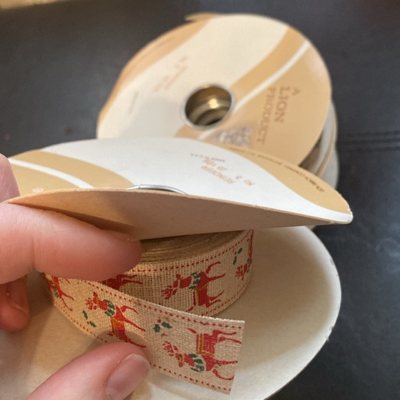 Vintage Christmas ribbon - Picture 3 of 5